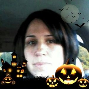 Meet your Posher, Lottie